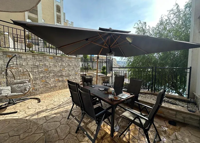 Apartamento Moni House